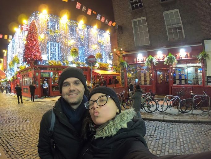 Foto no Temple Bar, em Dublin, Irlanda.