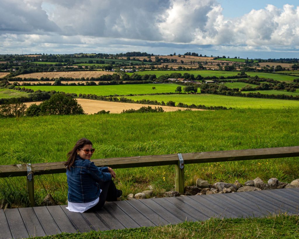 Passeio em Knowth, na Irlanda.